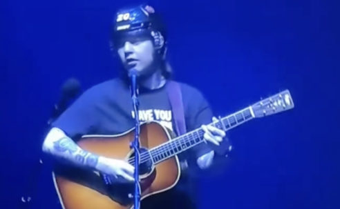 Billy Strings Protects His Head With Helmet at Concert After Getting Hit With Object