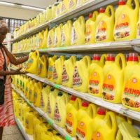 Cooking oil prices climb back to highs of 2022 crisis