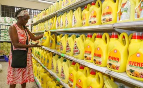 Cooking oil prices climb back to highs of 2022 crisis