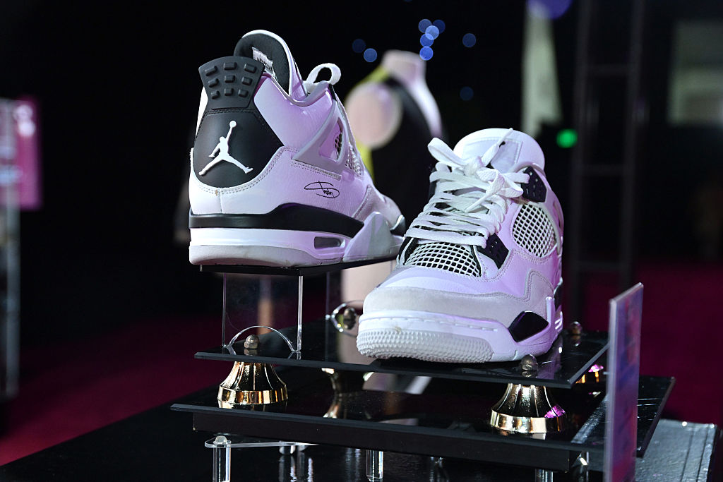 MusiCares Charity Relief Auction