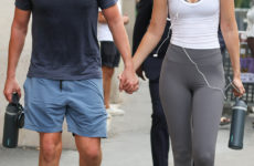 Gigi Hadid Just Wore Fall 2026's It Legging-and-Sneaker-Color Combo in Paris