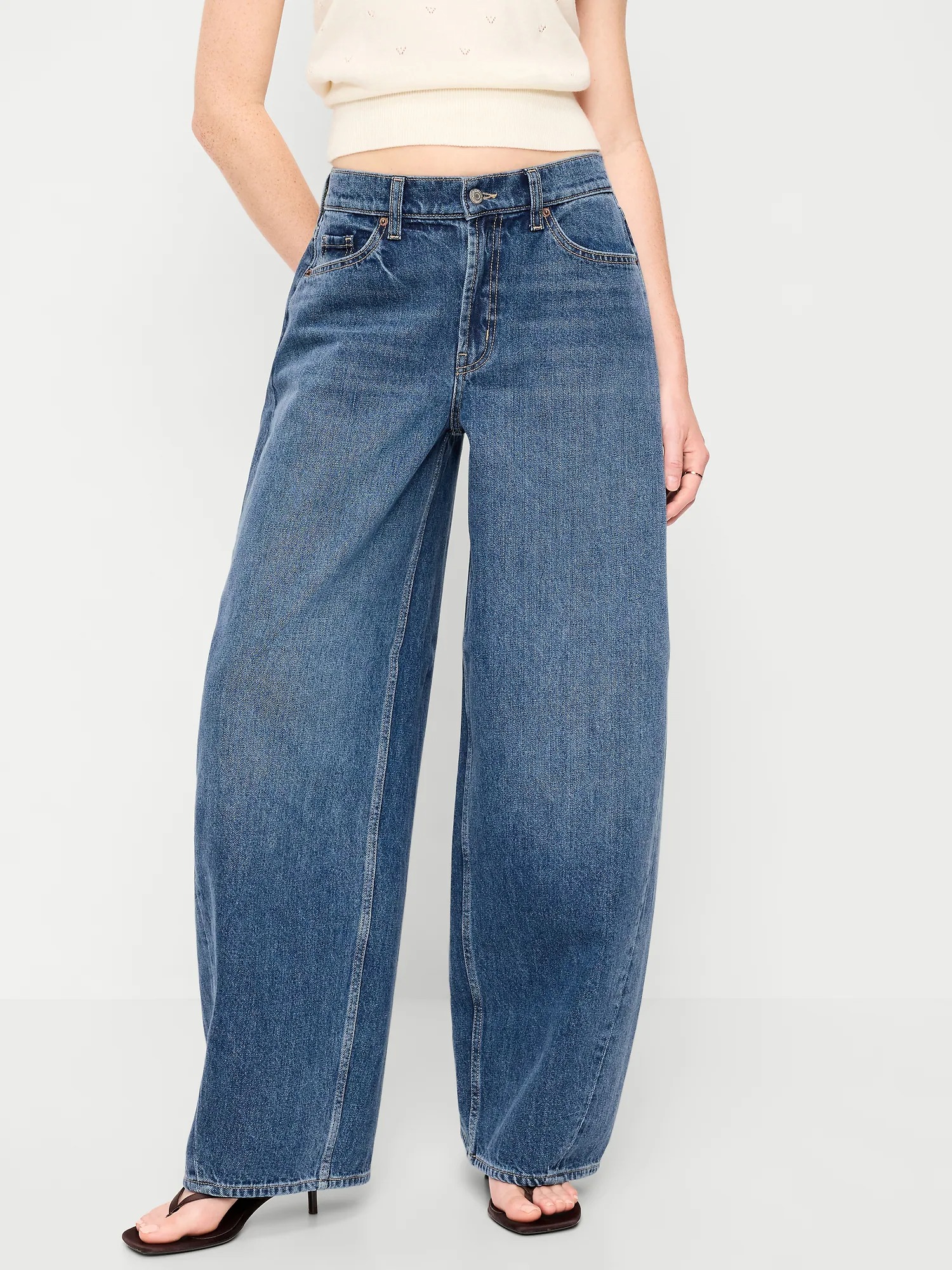 Old Navy, The Arc Mid-Rise Barrel Jeans