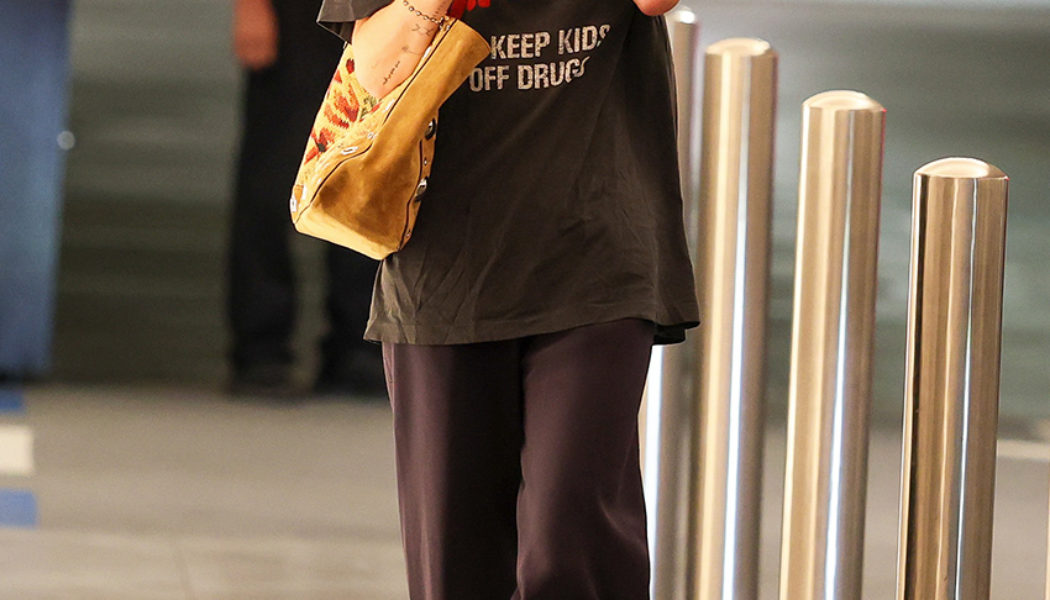 It's Here: The 2026 It-Girl Way to Wear Those Silky Pants Everyone Owns