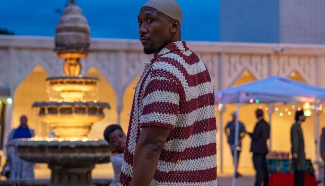 Mahershala Ali Stars as a Hitman Father in 'Your Mother Your Mother Your Mother'