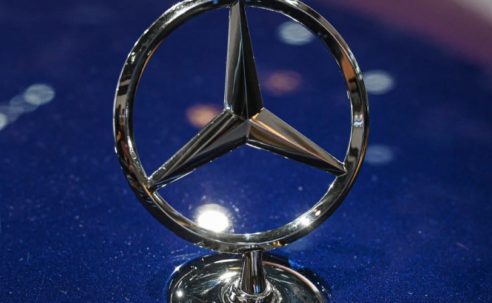 Mercedes-Benz Now Offers Official Birth Documents for Classic Cars Built Between 1986 and 2010
