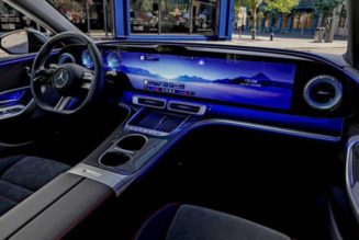 Mercedes-Benz to Bring Back Physical Cabin Controls Across Future Models