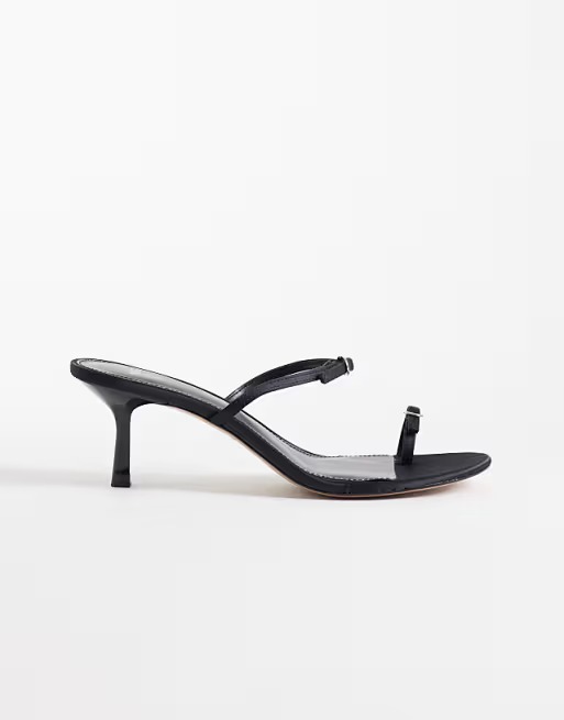 Mango, Minimal Heeled Sandal With Buckles in Black