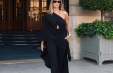 No, Not Flip-Flops—Rosie HW Just Wore This Understated Sandal Trend Instead