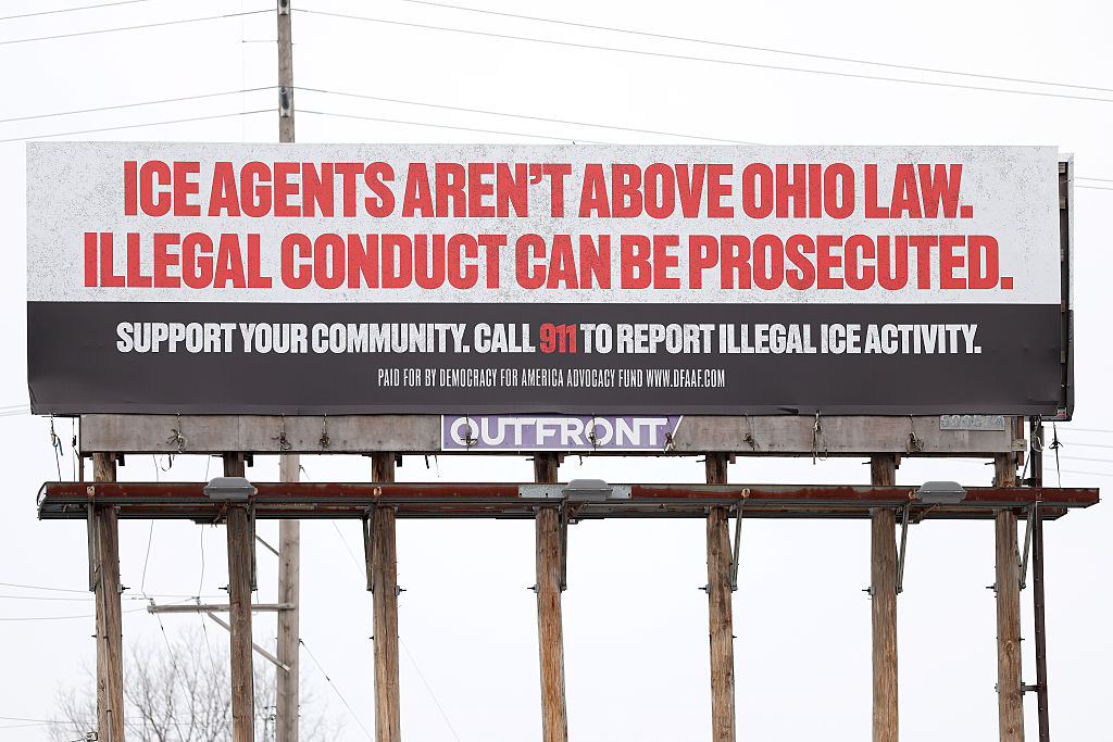 Activists Run Billboards Around Springfield, OH Reminding ICE Agents They Aren't Above The Law And Could Be Prosecuted Billboard Coverage