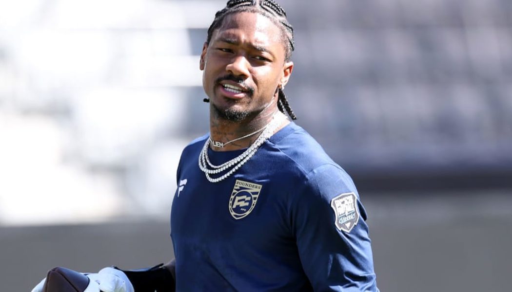 Stefon Diggs Set to Sign One-Year Deal With Washington Commanders