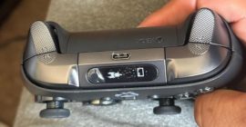 Xbox Elite 3 prototype pad leaks with tiny built-in screen